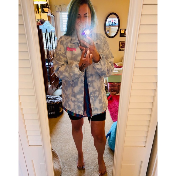 Victoria's Secret Pink Sky Cloud Jacket L $111 - Picture 14 of 16